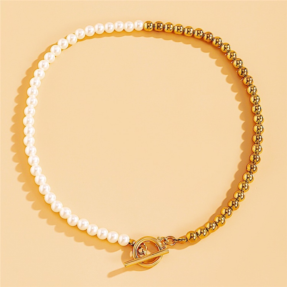 ⚜️𝟯𝟬%𝗢𝗙𝗙 𝗯𝘂𝗻𝗱𝗹𝗲𝘀 𝟯+⚜️ NEW White & Gold Acrylic Beaded Necklace - Picture 7 of 10